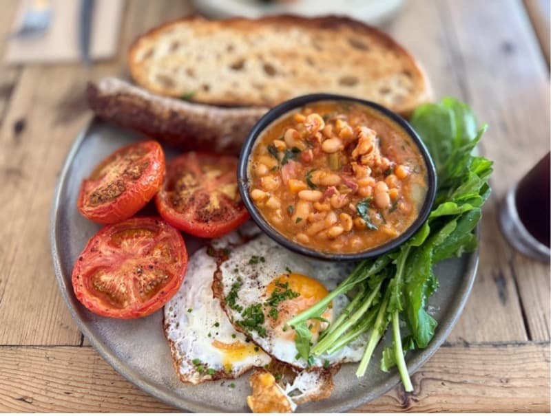 A Sunrise and a Feast: The Little Kitchen’s Coastal Comforts